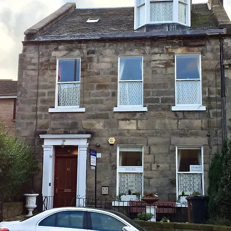 16 Pilrig Guest House-3